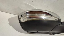 Retroviseur droit (ou coque) Peugeot 208