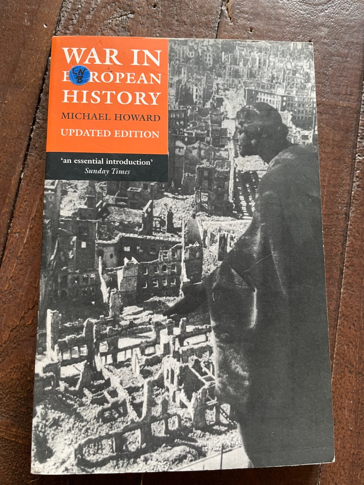 War in European History PB Michael Howard (updated edition)
