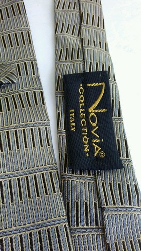 NOVIA Collection Gold and Beige Geometric 100% Silk Tie Necktie Made in Italy - Foto 3 di 5