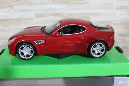 Welly Alfa Romeo 8C Competizione , modello scala 1:24 ROSSO Alfa con scatola - Foto 4 di 9
