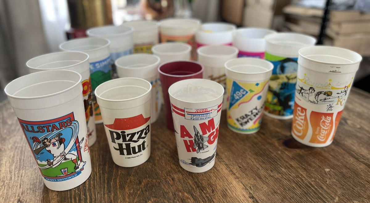 VTG Plastic Cups 80s 90s Taco Bell MTC Hardiee's UT Taco John's