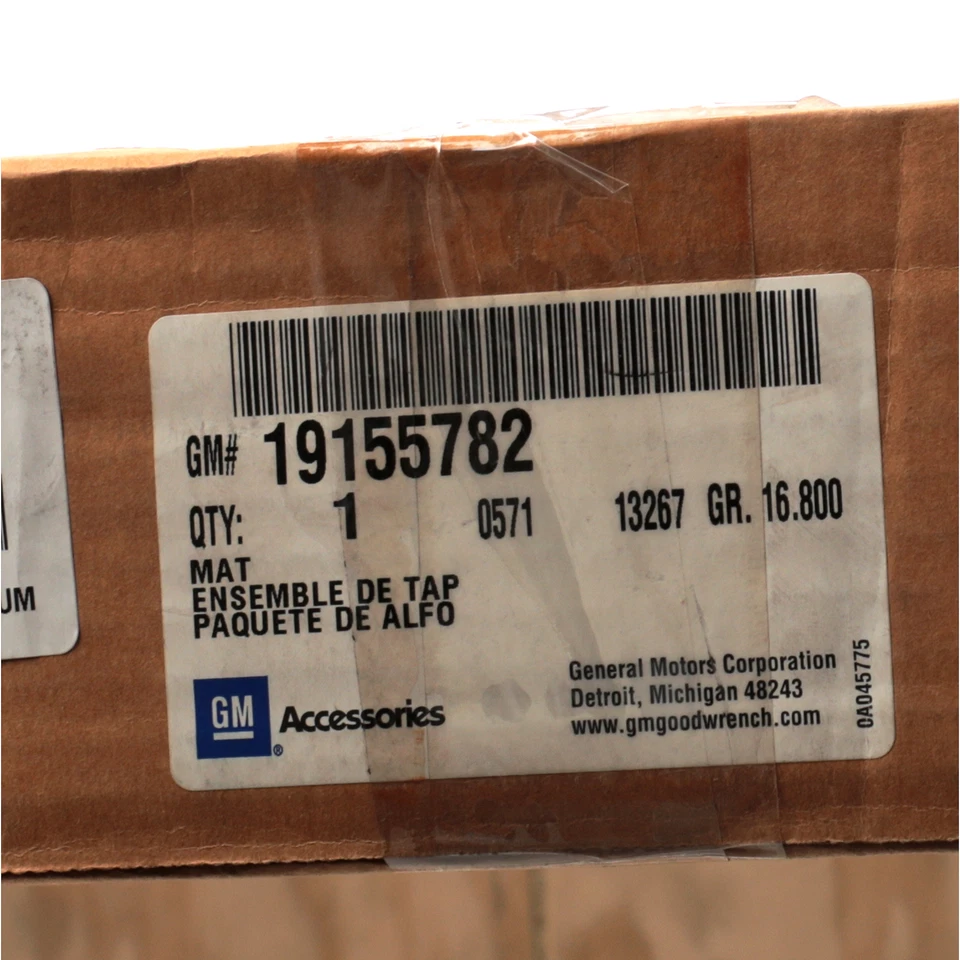 Alfombra trasera de una pieza para segunda fila 07-13 Chevrolet GMC 19155782 OEM NUEVO Foto 3 de 3