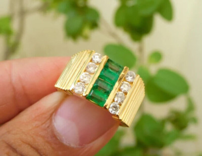 Men's Wedding Engagement Solid 14k Yellow Gold Natural Emerald & Diamond Ring
