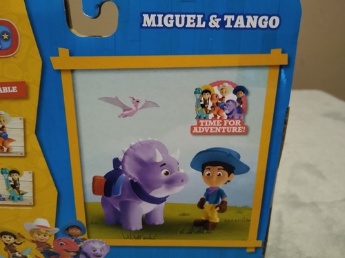 Miguel & Tango Playset Figure Dino Ranch with Blue Miguel Hat ~NEW - 第 7/9 張圖片