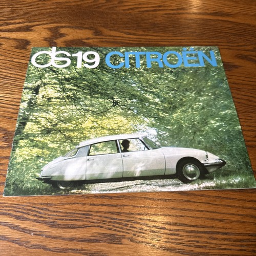 Original Citroen DS 19 Brochure 1966