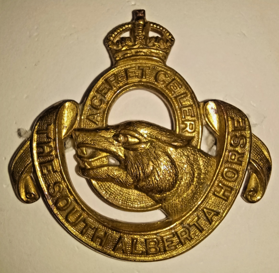 Canadian C35 - The South Alberta Horse Cap Badge, Scully Maker