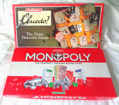 Paar klassische Vintage Waddingtons Brettspiele - MONOPOLY & CLUEDO - sehr guter Zustand