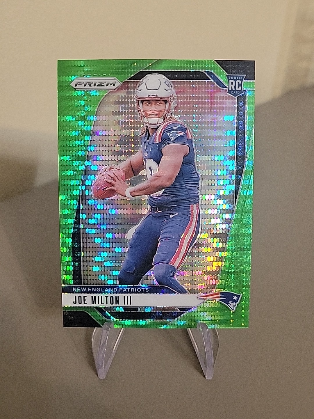 2024 Panini Prizm Rookies Joe Milton III #354 Neon Green Pulsar Prizm (RC)