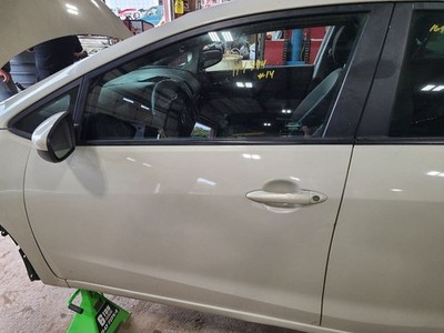 2014 2015 2016 Kia Forte Driver Front Door Electric Hatchback 