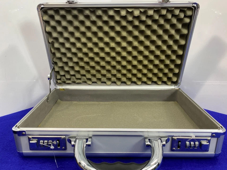 Smith&Wesson Performance Center Aluminum Case *Includes 2 1911 9MM 10rd Mags* - Image 4 of 4