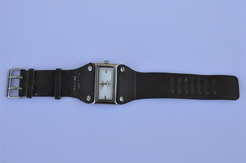 Rare vintage analogue ALDO men's watch pre owned - Picture 2 of 7