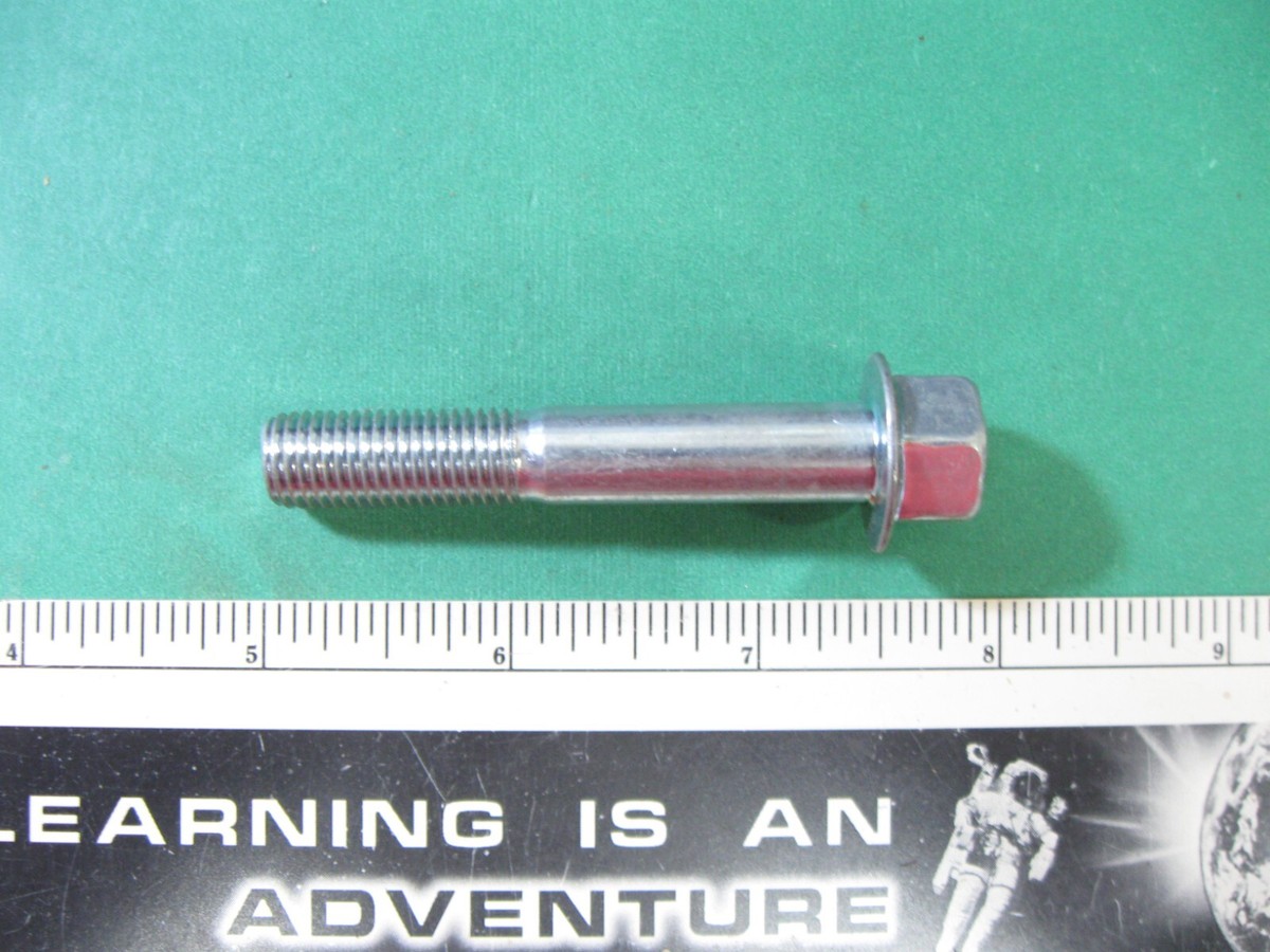 YAMAHA XVS650 XJ650 XJ750 YZF600 NOS OEM WASHER BASED BOLT 90105-10169-00  jh | eBay