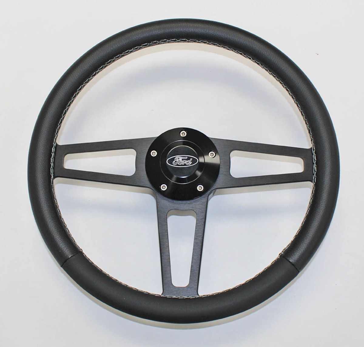 Grant 1917 T Series Black Steering Wheel Ford Logo Grant 1917 T Series Black Steering Wheel Ford Logo