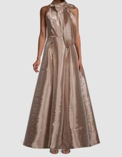  550 Aidan Mattox Women's Beige Mock-Neck Taffeta Ball Gown Size 6