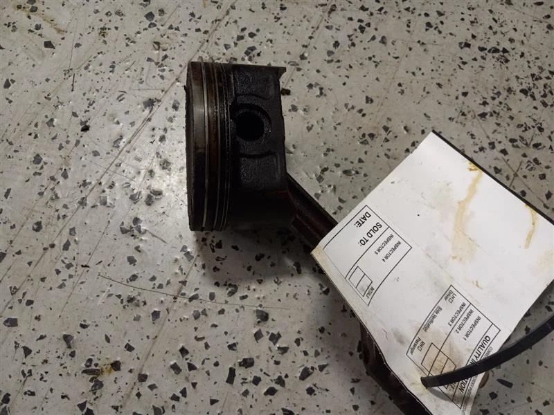 PISTÓN PARA MITSUBISHI OUTLANDER 2011 Foto 4 de 4