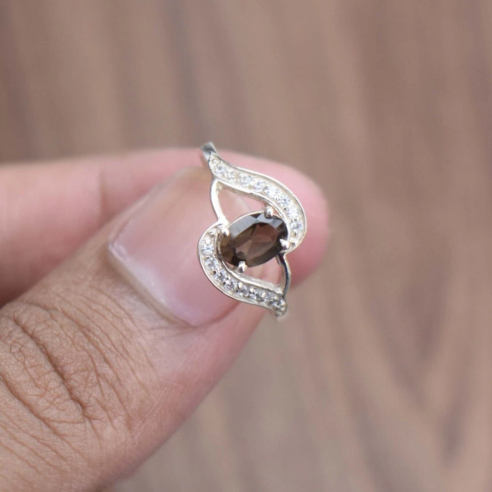 Oval Smoky Quartz 925 Sterling Silver Solitaire with Accents Women Ring - Image 4 of 4
