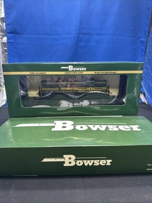 BOWSER 25210 HO SCALE ALCO RS3 PHASE 3 - LOKSOUND & DCC MAINE CENTRAL #557 