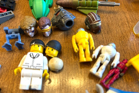 HUGE LOT LEGO SHIP & STAR WARS 4478, BIONICLE 8587, TRANSFORMERS, MEGA BLOKS