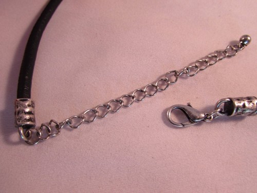 Resin Black Pearl and Rhinestone Cross & Turquoise Rose Pendant Necklace 22" - Picture 4 of 7