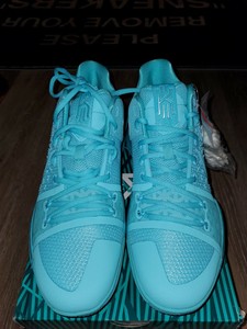 nike kyrie 3 aqua