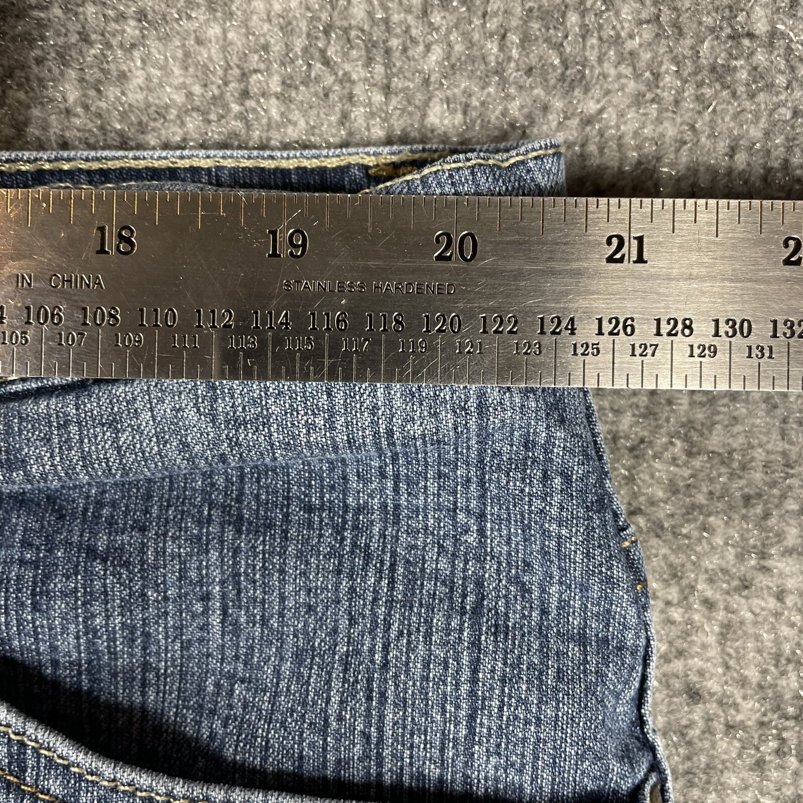 Picture 9 of 12