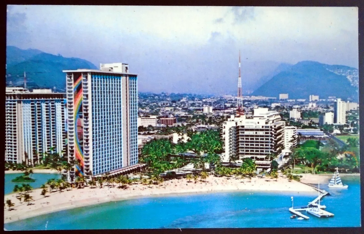 1960s Hilton Hawaiian Village, Waikiki Beach, Kalia Rd., Honolulu, HI