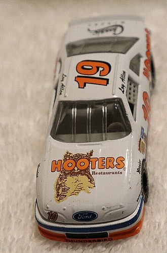 racing champions loy allen #19 NASCAR hooters thunder bird loose 1 - Picture 3 of 4