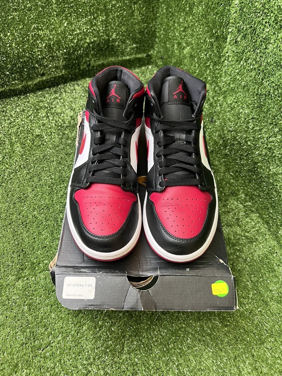 Nike Air Jordan 1 Mid Bred Toe size 8.5 554724-066 OG I Nike Air Jordan 1 Mid Bred Toe size 8.5 554724-066 OG I