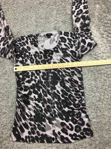 Ann Taylor Lightweight Cardigan Sweater Womens Size Small Petite Purple Cheetah - Picture 5 of 11