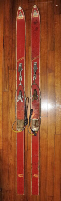 Vintage Red Wood JC Higgins Kandahar Snow Skis Sears Lodge Winter