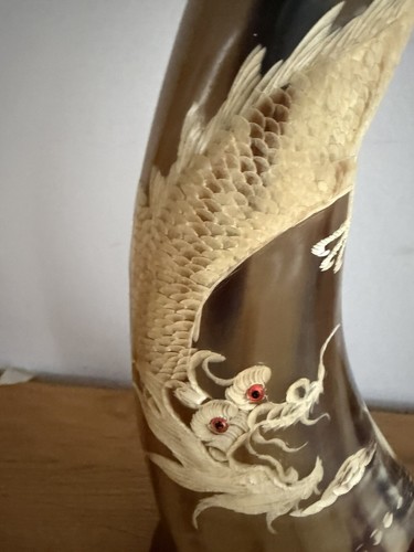 Pair of Authentic 15" Horns w/ Inlaid Snakeskin in From of a Dragon - Picture 3 of 19