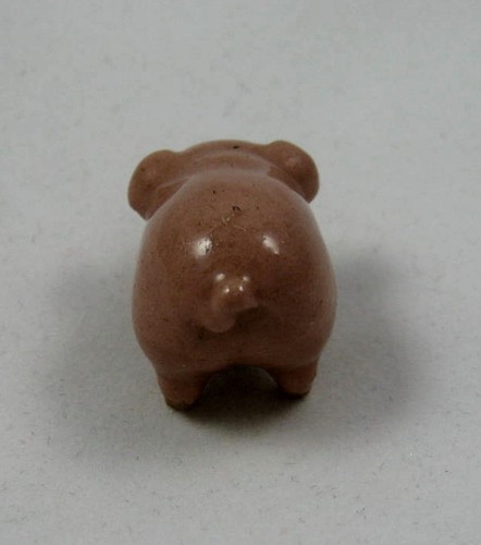 Hagen Renaker miniature made in America Pig Mama style three retired - Picture 4 of 4