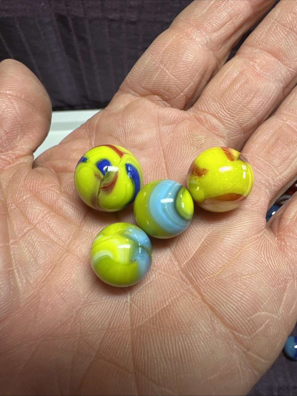 Vintage estate Find Swirl Agate? Colorful iridescent Random Collection marbles 