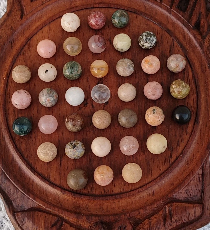 SUPERBE JEU DE SOLITAIRE EN BOIS "LA RÉUNION" 37 BILLES EN PIERRES NATURELLES - Photo 3/4