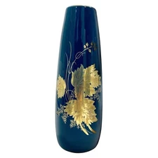 Royal Porzellan Bavaria KPM Echt Cobalt Blue Vase with Gold Gilt Flowers