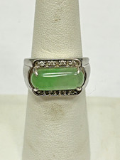 925 Sterling Silver Unique Ring With CZs And Jade Like Stone Size 6.25