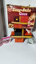 Vintage 1976, 15750 Betty Crocker Easy Bake Oven w/ Original Box Extras WORKS