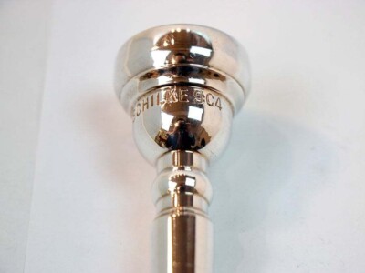シルキー　9C4 Schilke 9C4 Trumpet Mouthpiece Silver Finish Used B Grade