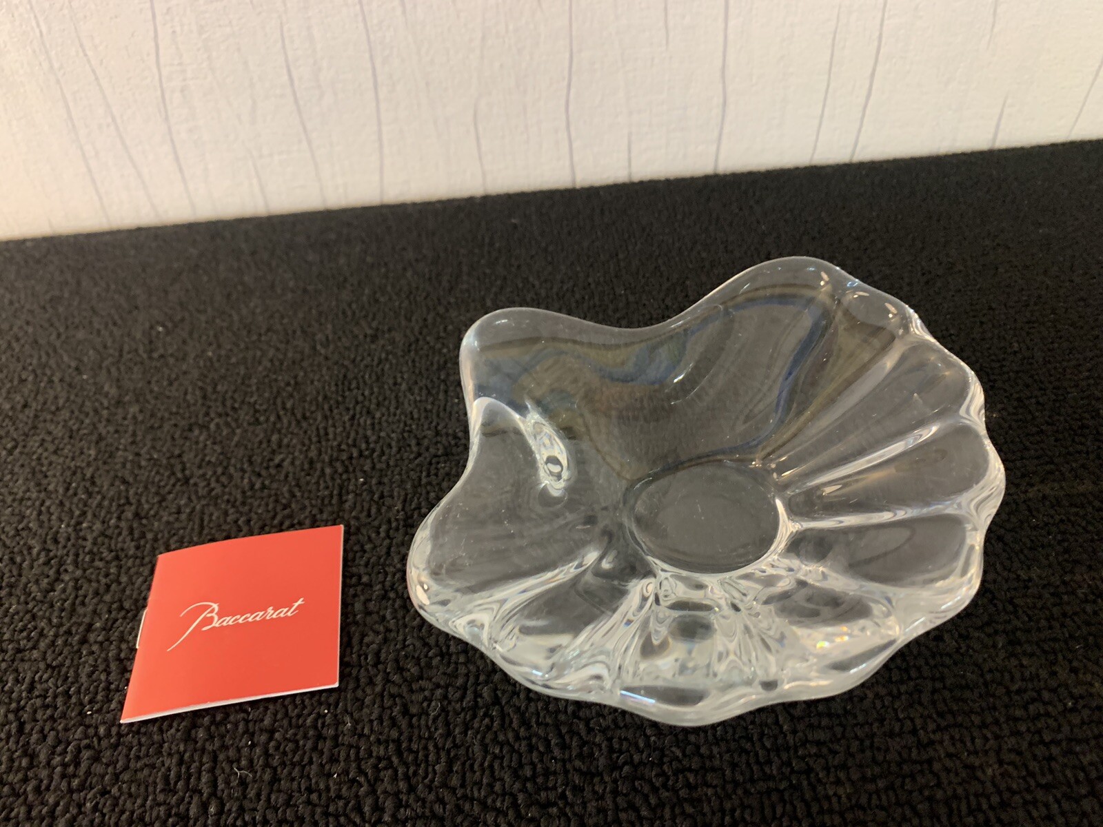 Baccarat Crystal Shell Pocket Bowl