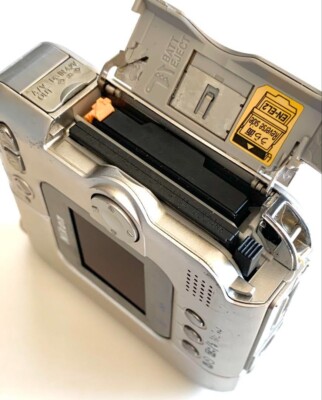 Nikon COOLPIX SQ Digital Compact Camera f/5.6 4x Square Silver