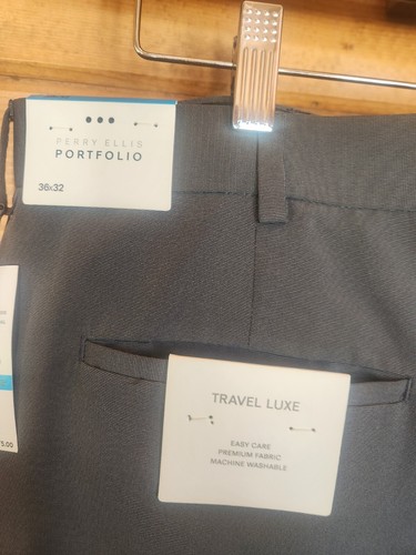 NWT New PERRY ELLIS PORTFOLIO Mens 36 X 32 Gray Travel Luxe Pants Non Iron Pleat - Picture 5 of 5
