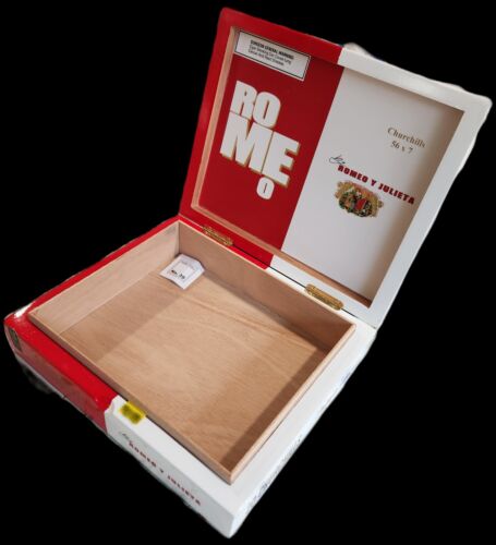 Romeo Y Julieta Romeo Pyramides Wood Cigar Box Empty B40 - Picture 1 of 4
