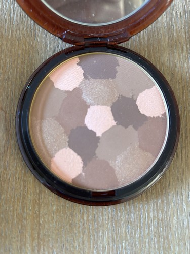 Guerlain Terracotta Sheer Light Bronzing Powder (10g/0.35oz) New In Box - Picture 3 of 6