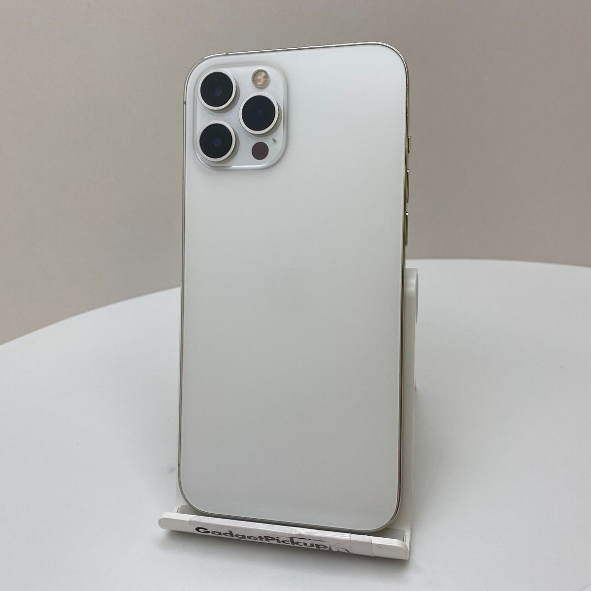 Apple iPhone 12 Pro Max - 256GB - Silver (Unlocked) - NO Apple iPhone 12 Pro Max - 256GB - Silver (Unlocked) - NO