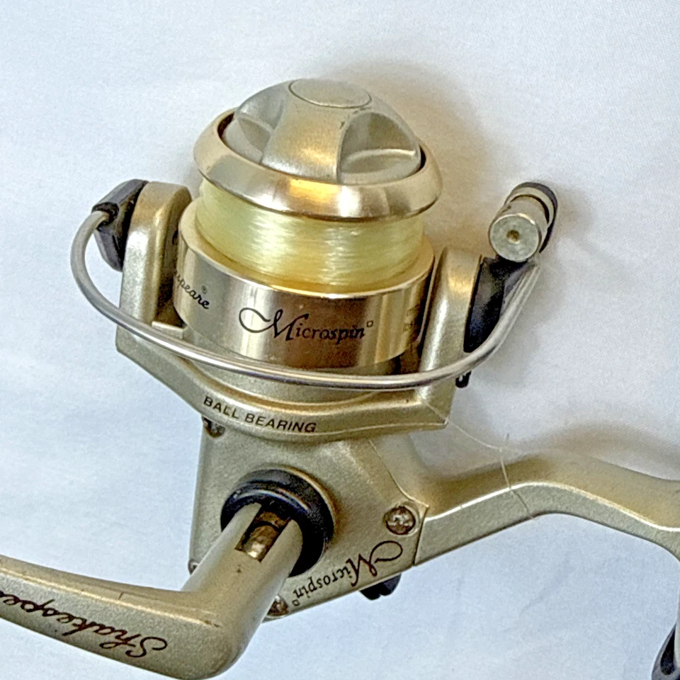 Combo de varilla y carrete giratorio Shakespeare Microspin MS 46-1UL 4'6" varilla ultra ligera Foto 4 de 4