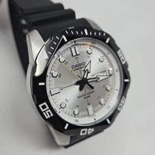 Casio Illuminator MTD-1080 New Battery Mens Watch 5373 44MM NEW BATTERY 