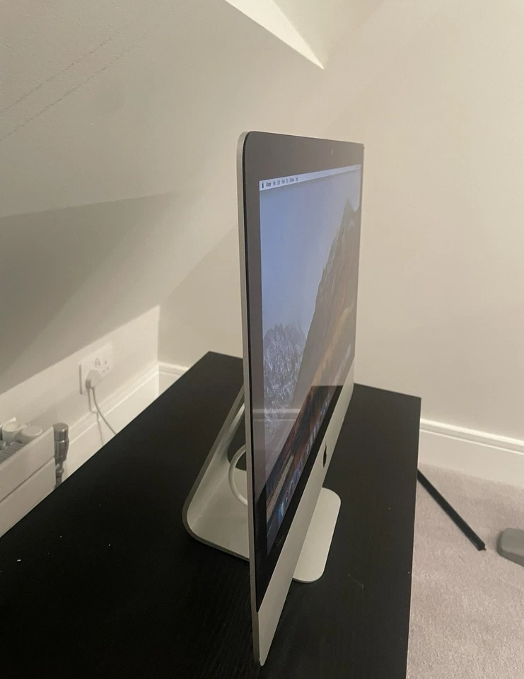 Apple iMac A1418 21.5" Desktop - MK452B/A (October, 2015) - Image 3 of 4