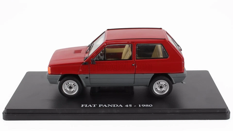 MODELLINO AUTO STATICO CENTAURIA FIAT PANDA 45 1980 CON VETRINA ROSSO SCALA 1:24 - Immagine 3 di 4