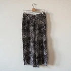 Tahari Women's Black & Beige Animal Print Rayon Blend Wide Leg Pants Size Large
