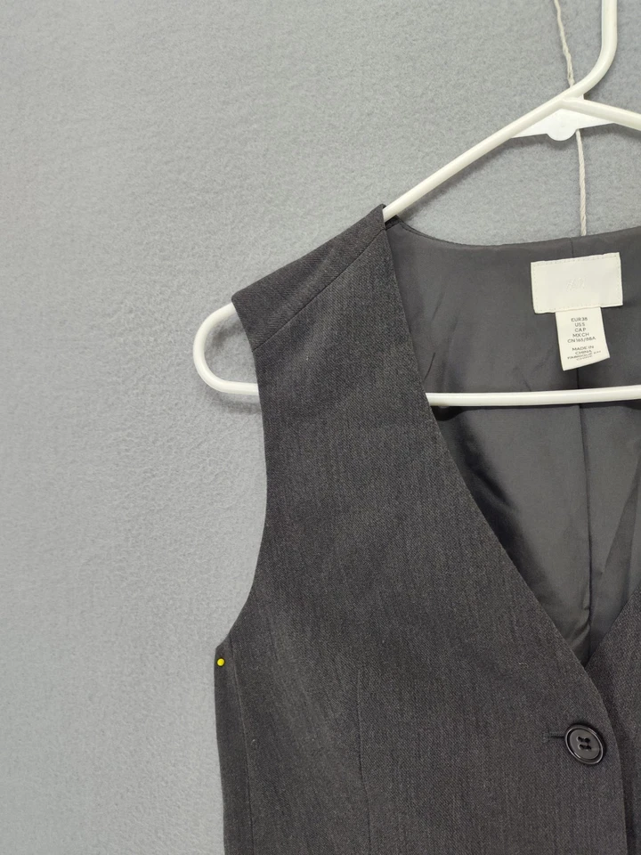 Chaleco Traje a Medida H&M Para Mujer S Gris Cuello en V Sin Mangas Botón Frontal Chaleco Foto 2 de 4